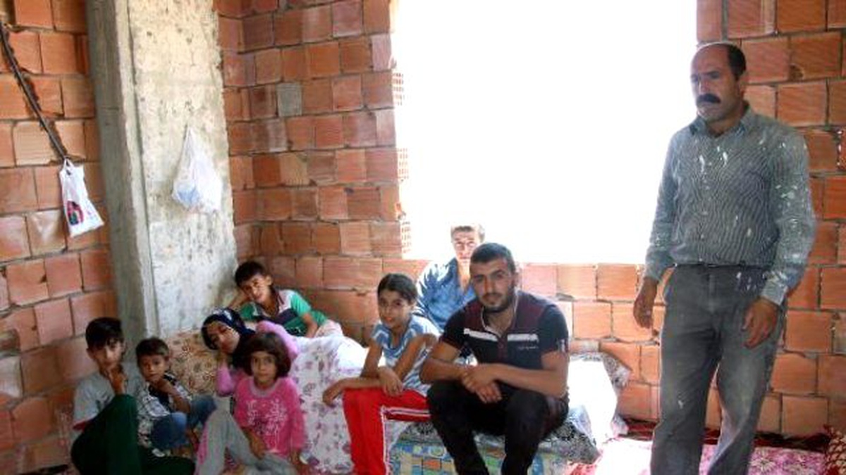 Şırnak\'ta 8 Çocuk Annesi Kanser Hastası Yardım Bekliyor