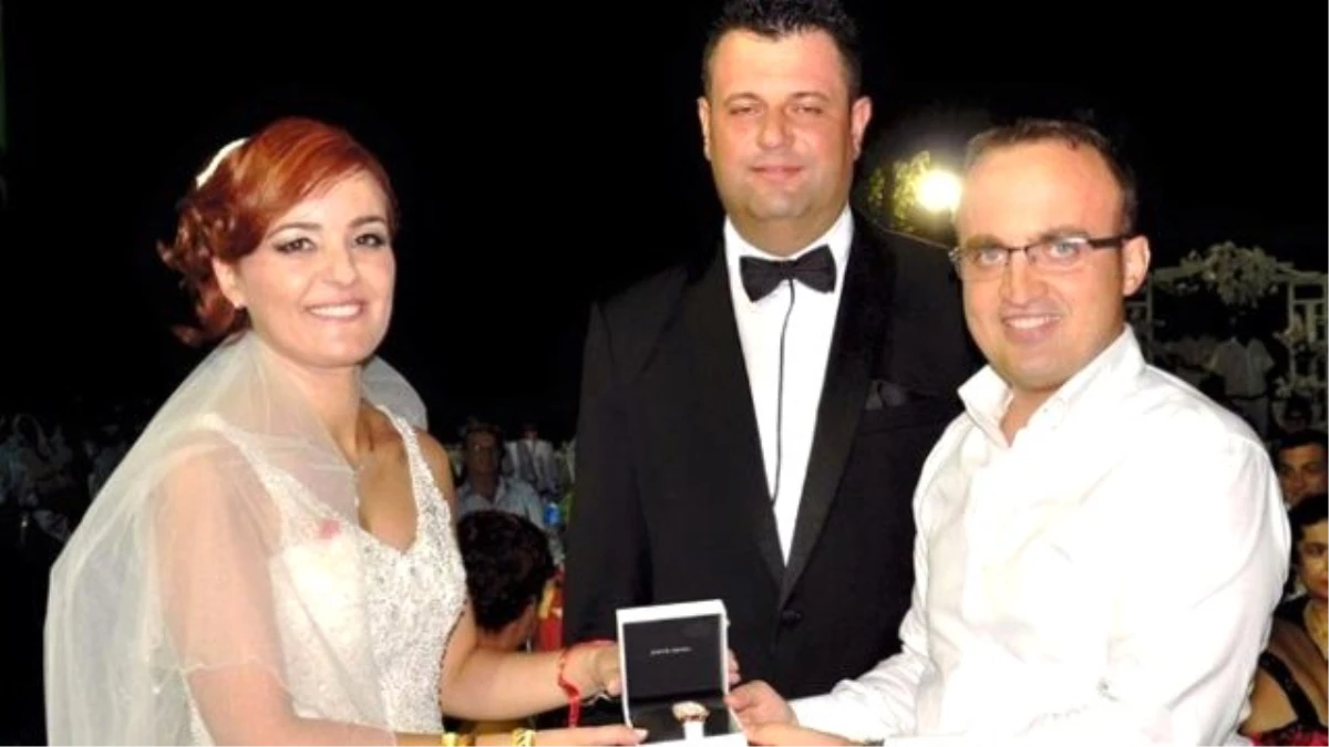 AK Parti Milletvekili Turan Düğün Törenlerine Katıldı