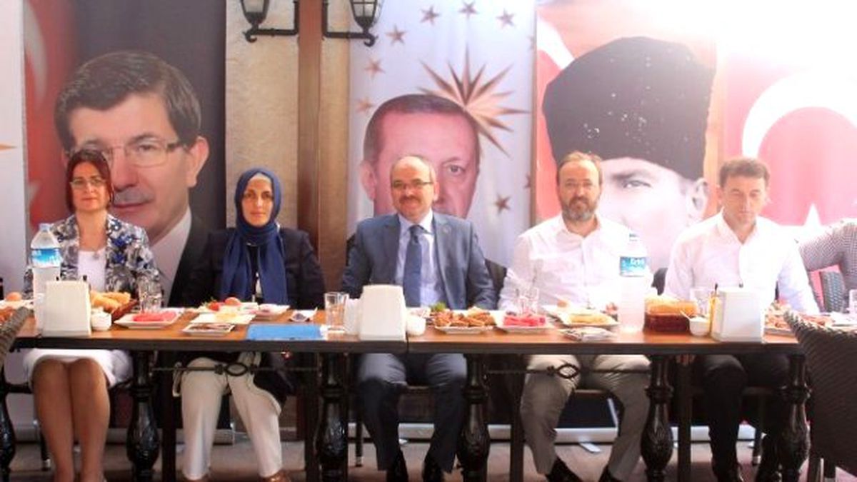 AK Parti Tekirdağ İl Teşkilatı Kuruluş Yıl Dönümünü Kutladı