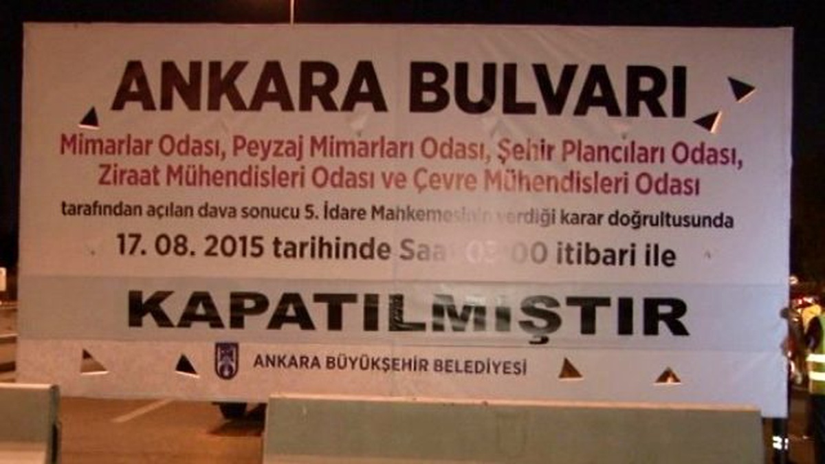 Ankara Bulvarı 30 Bağlantı Noktasıyla Trafiğe Kapatıldı