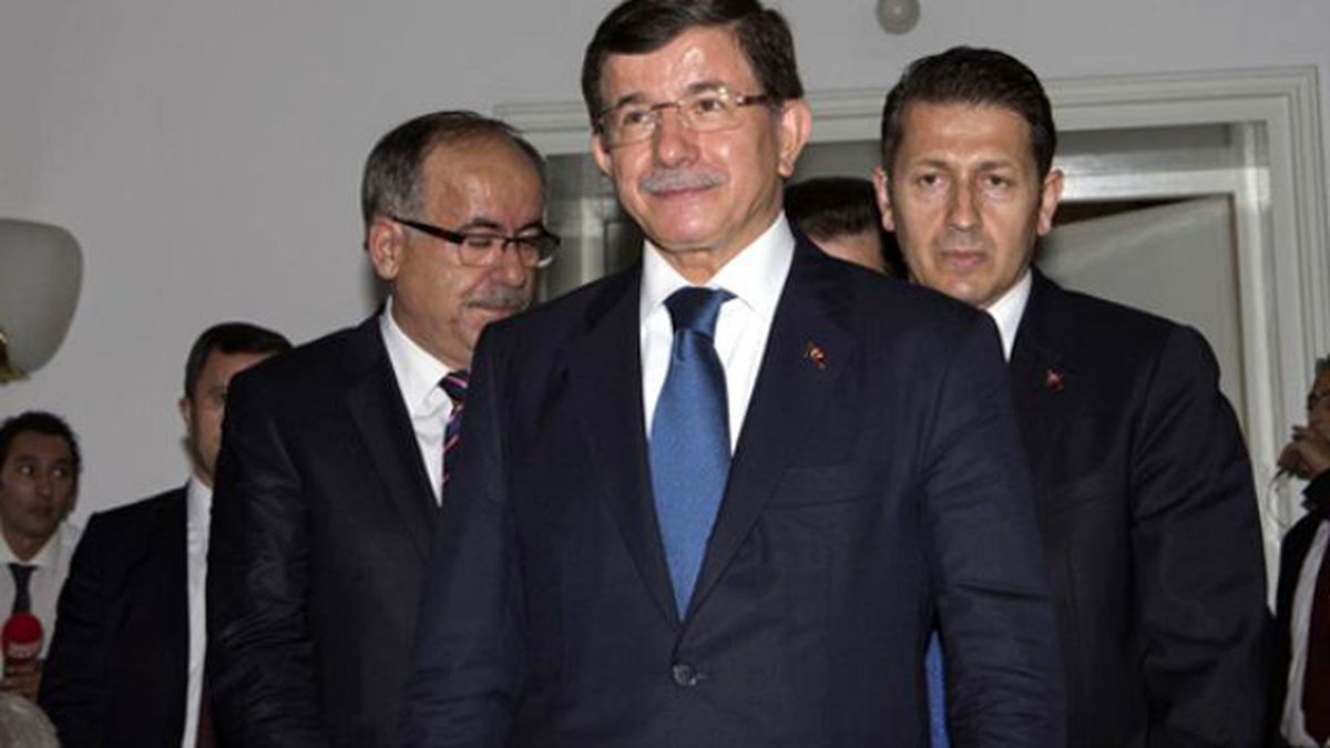 Davutoğlu: Gerekirse Görevi İade Edeceğim