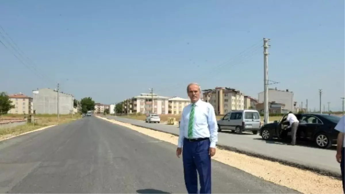 İlçelerde Ulaşım Büyükşehir\'le Yol Alıyor