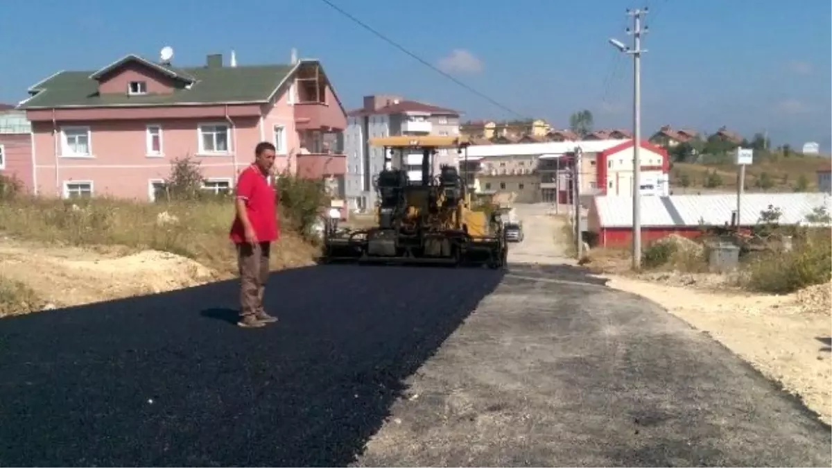 Kastamonu Belediyesi\'nin Asfaltlama Çalışmaları Sürüyor