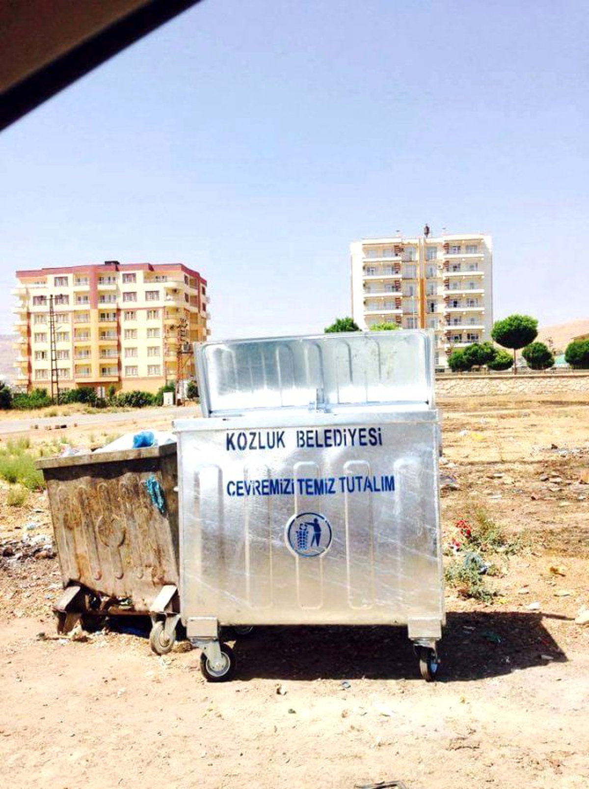 Kozluk İlçesine Yeni Çöp Konteynırlar Alındı