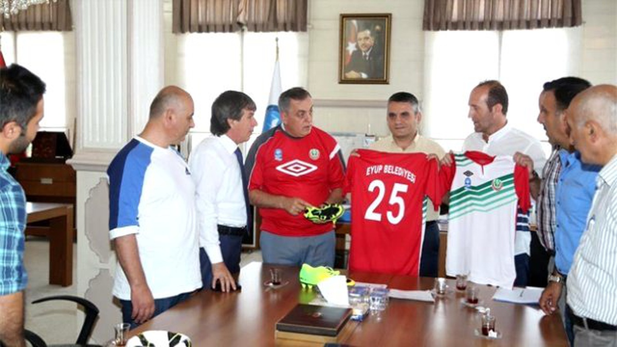 Makedonya\'da Türk Futbol Takımı Kuruldu