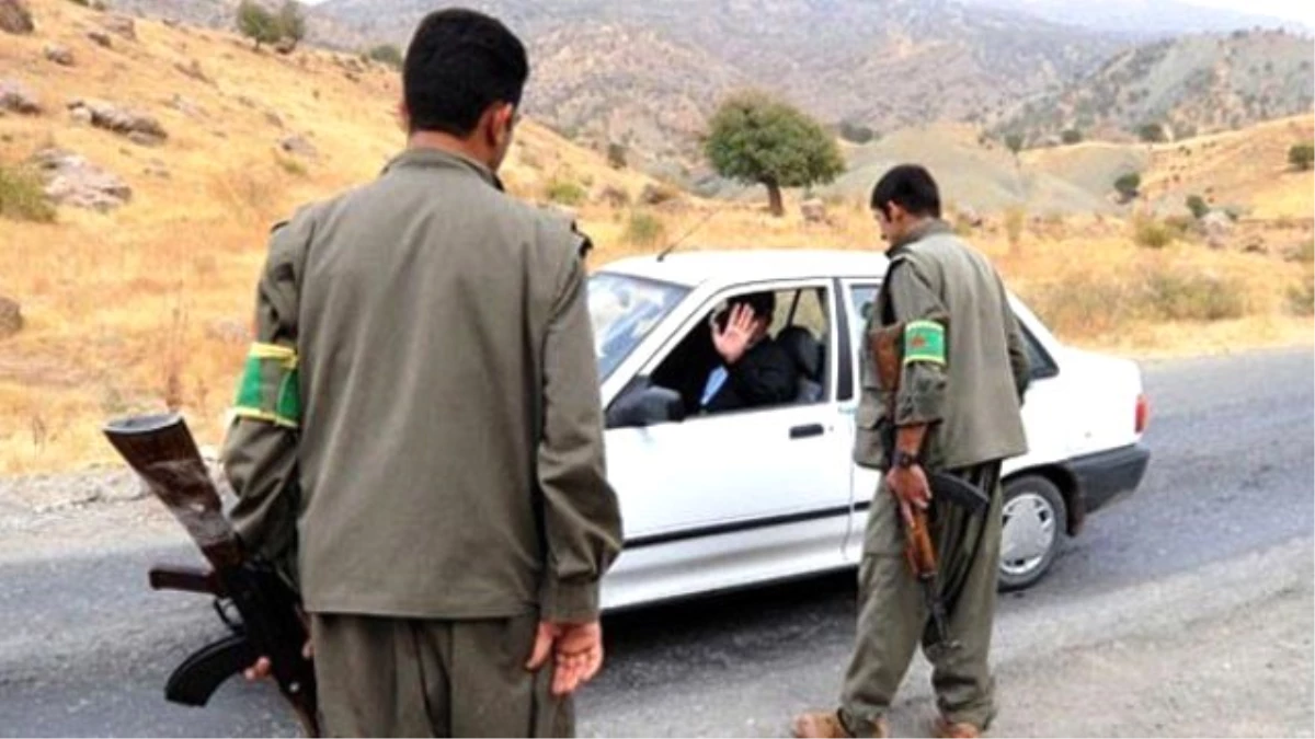 PKK\'lılar Beytüşşebap\'ta Yol Kesti