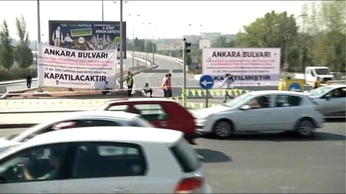 Trafiğe Kapatılan Ankara Bulvarı Girişinde Yoğunluk