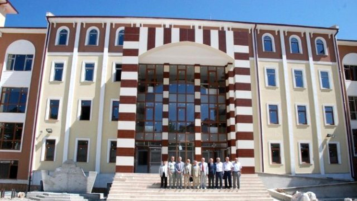 Türkiye\'nin 14 Proje Okulundan Birisi Isparta\'da