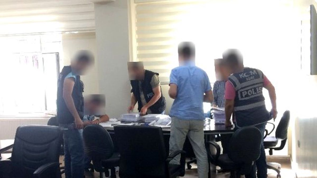 Ağrı\'da Paralel Yapı Operasyonu