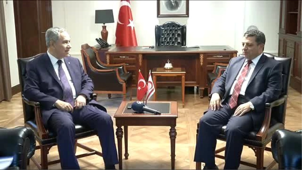 Arınç: "Bugünkü Mkyk Toplantımızla Türkiye Cumhuriyeti\'nin Seçime mi Gideceği Yoksa Yeni Bir...
