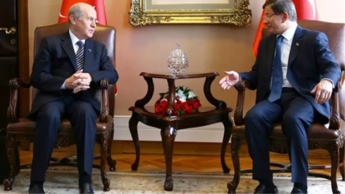 Başbakan Davutoğlu, Görevi İade Ediyor