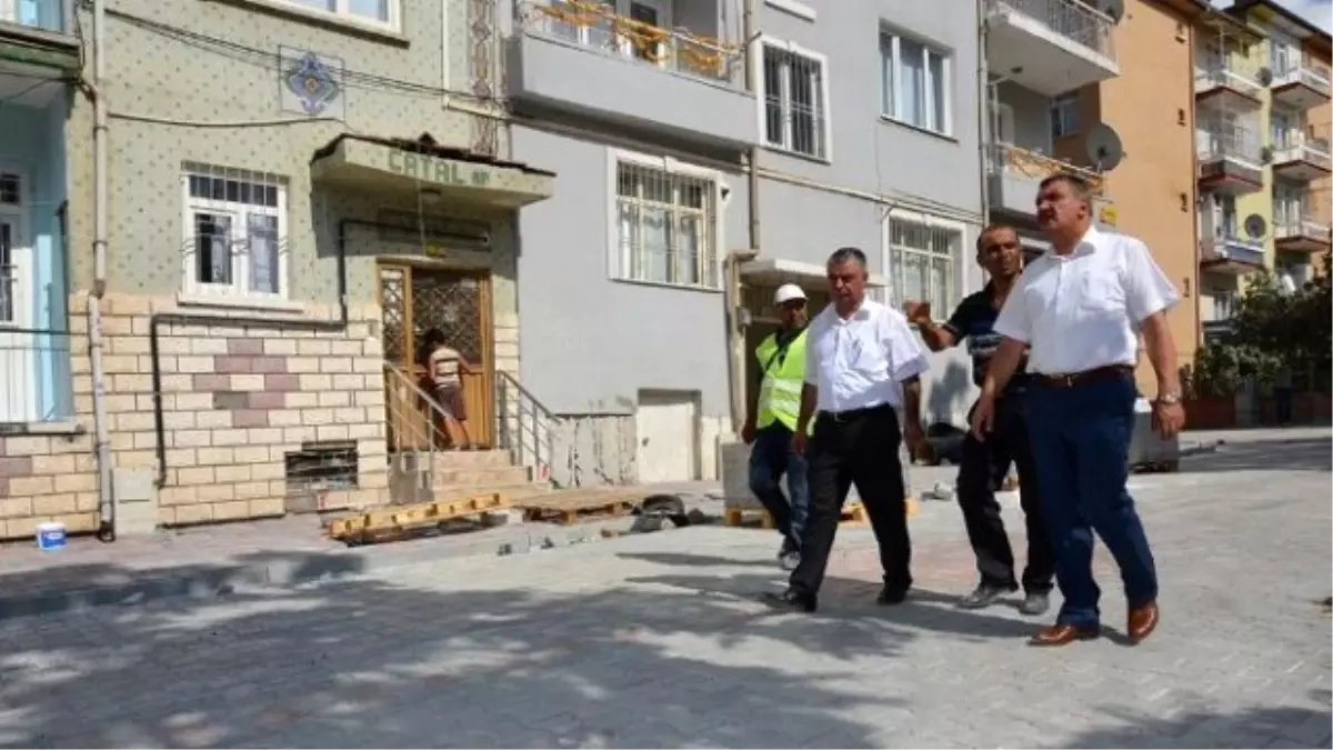 Battalgazi Belediyesi, 46 Sokakta Eş Zamanlı Çalışma Başlattı