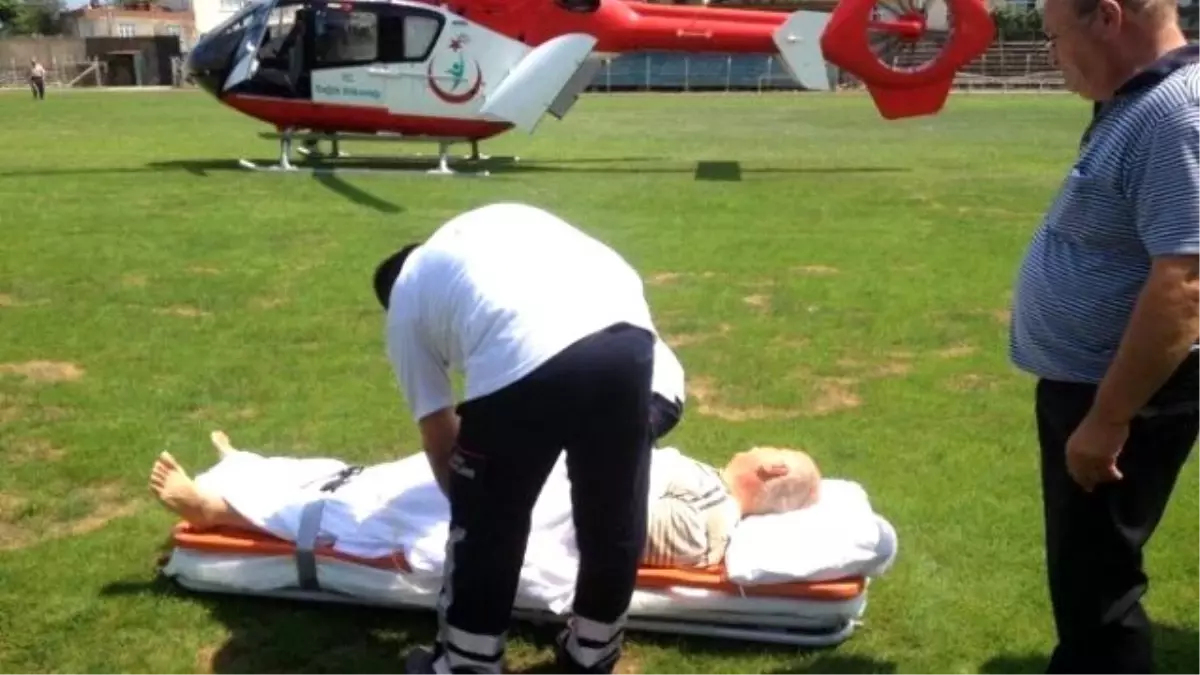 Eski Vekil Ambulans Helikopterle Ankara\'ya Sevk Edildi