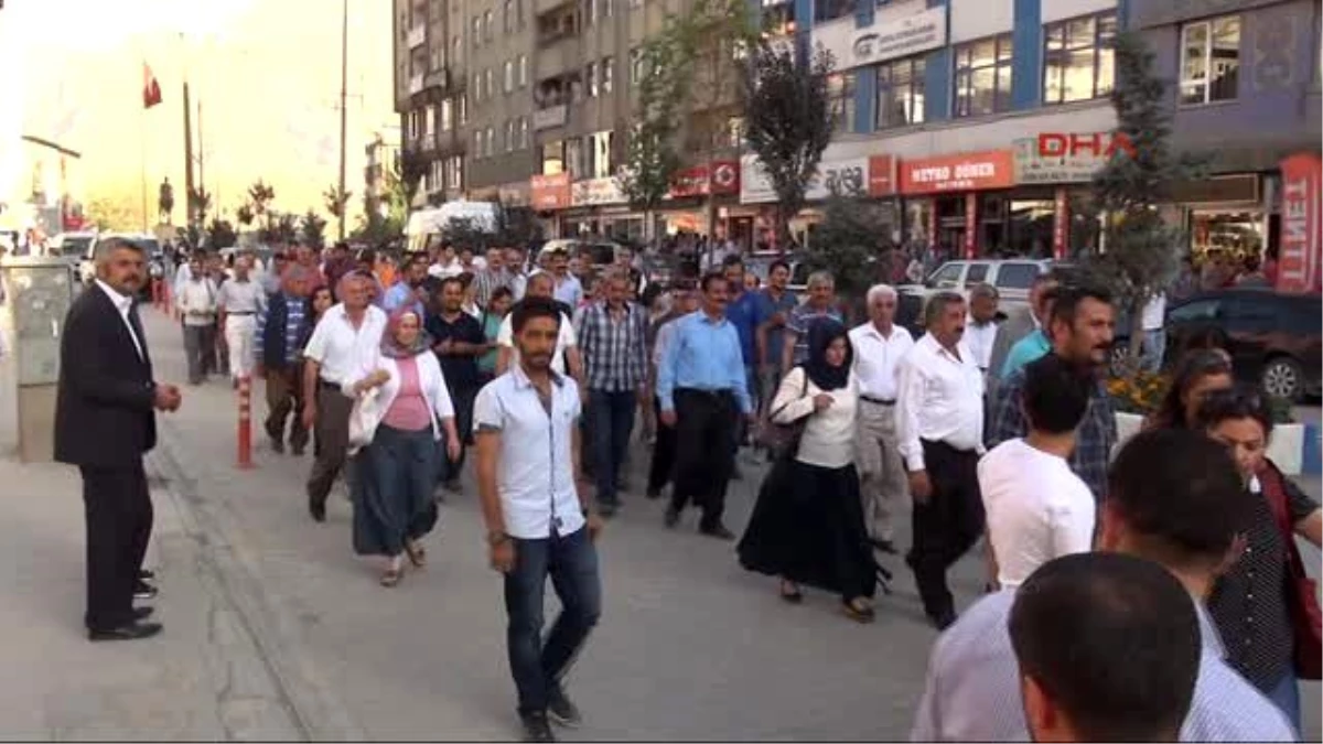 Hakkari - Hdp\'li Akdoğan: Bugün Yaşananlar 1990\'lı Yıların Onlarca Misli Üstünde