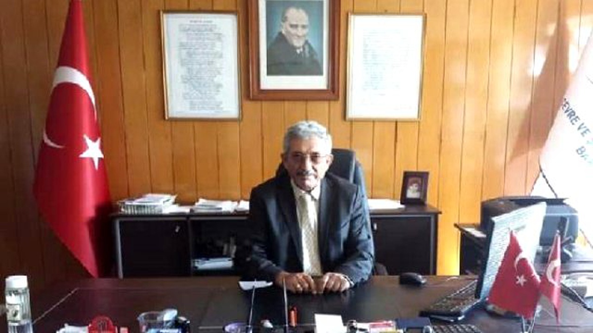 Takla Atıp Kamyona Çarpan Otomobilin Sürücüsü Öldü