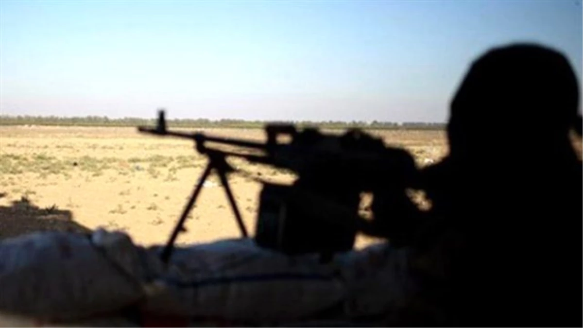 Tatvan'da Kışlaya Pet Şişe Atan Genç Hayatını Kaybetti