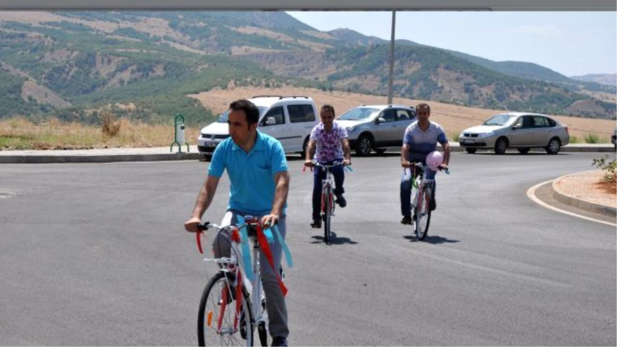"TUNCELİ Üniversitesinde Öğrencilere Ücretsiz Bisiklet"