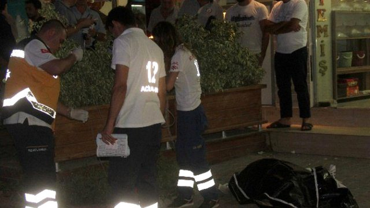60 Yaşındaki İş Adamının 21 Yaşındaki Sevgilisi İntihar Etti