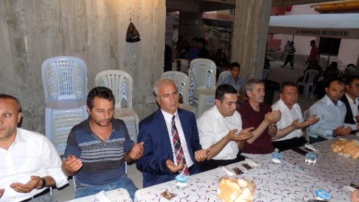 AK Parti Kırıkkale İl Başkanlığı Şehit Asker İçin Mevlid Okuttu
