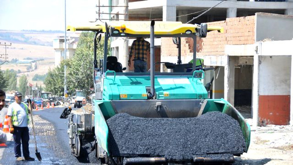Asfalt Çalışmaları Hız Kesmiyor