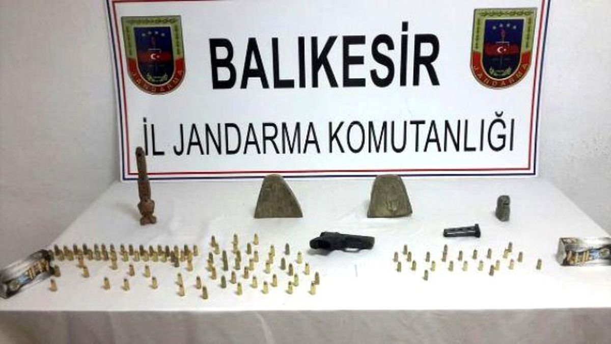 Bandırma\'da 1 Milyon Dolar Değerinde Tarihi Eser Ele Geçirildi