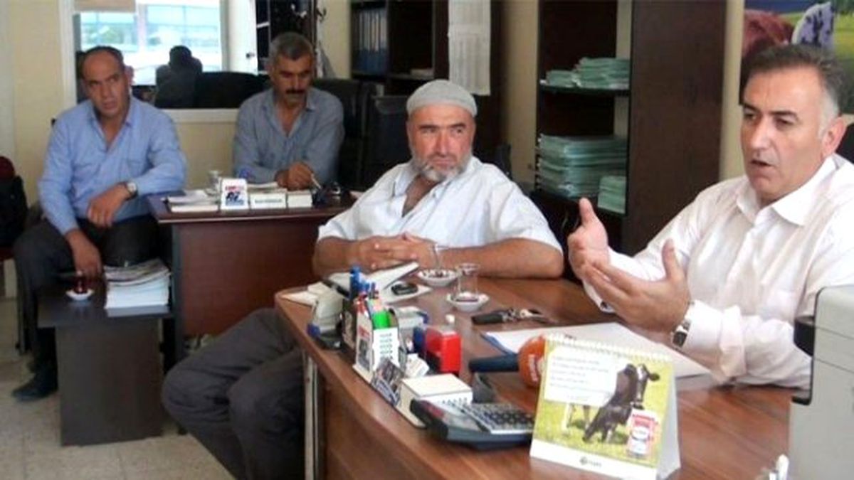 Başkan Kayan, Ortaköylü Üreticilerle Bir Araya Geldi