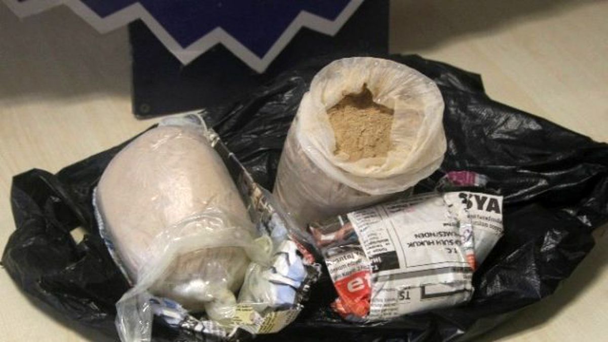 Bavuldan 1 Kilo Eroin Çıktı