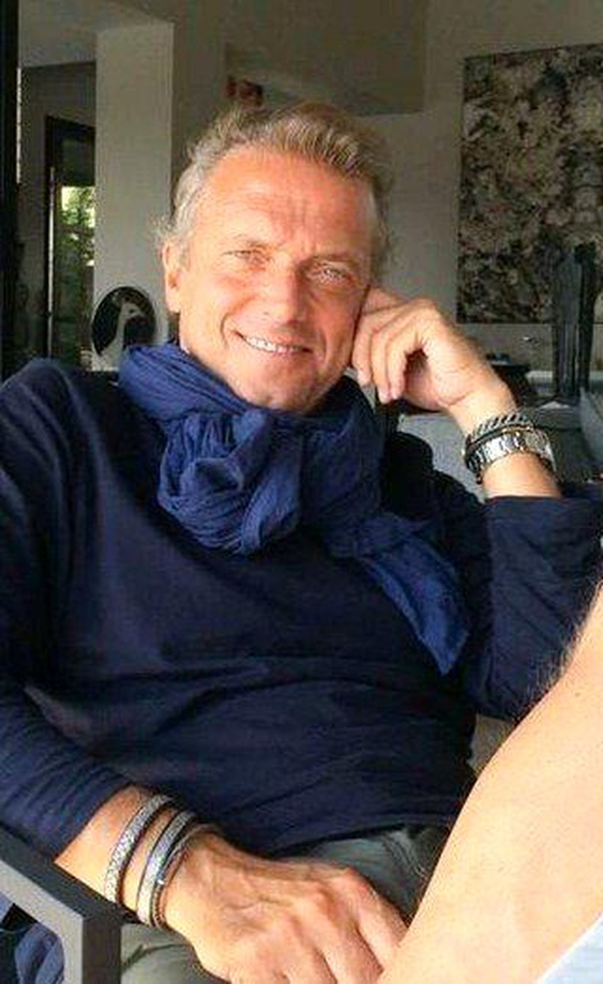 Cem Uzan'dan Galatasaray Yönetimine Sniejder'li Gönderme