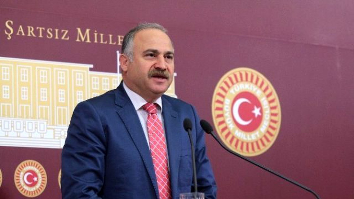 CHP Cumhurbaşkanından Görev Bekliyor