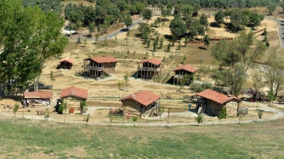 Deneysel Arkeolojiyle Zamanda Yolculuk
