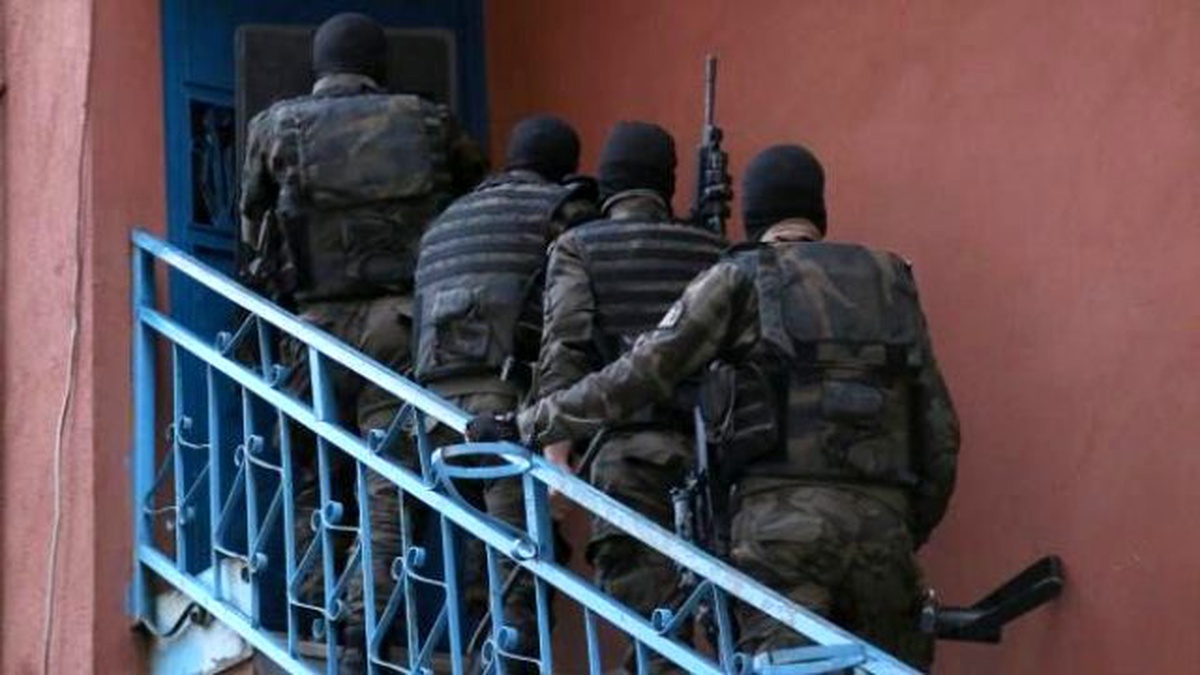 Diyarbakır Polisinden Şafak Vakti Terör Operasyonu