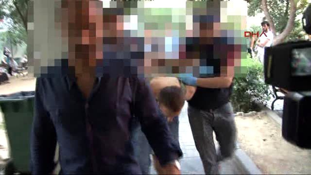 Dolmabahçe Saldırganları Sağlık Kontrolünden Geçirildi - Yeniden