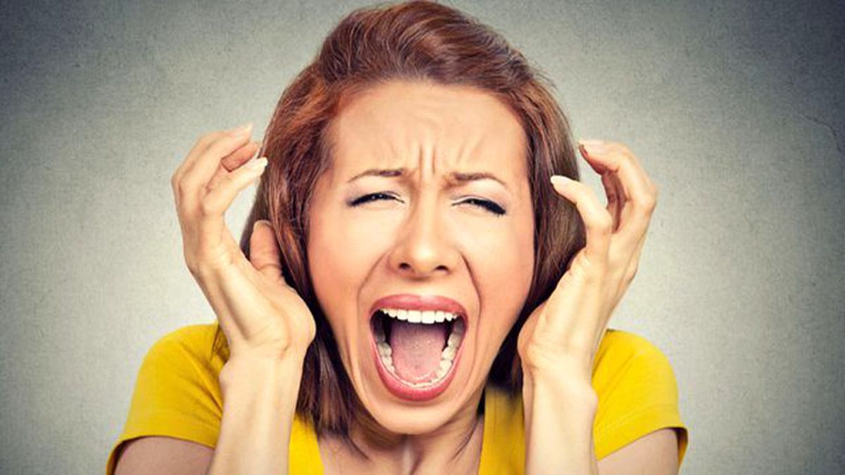 Erkek Arkadaşından 'Ayrılalım' Mesajı Gelince, Sinir Krizi Geçirdi