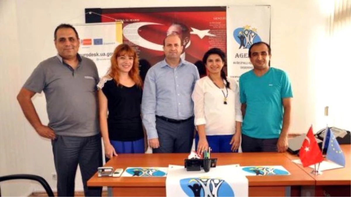 Eu To Support Three Youth Projects, One Looking To Change Gender Codes İn Turkey