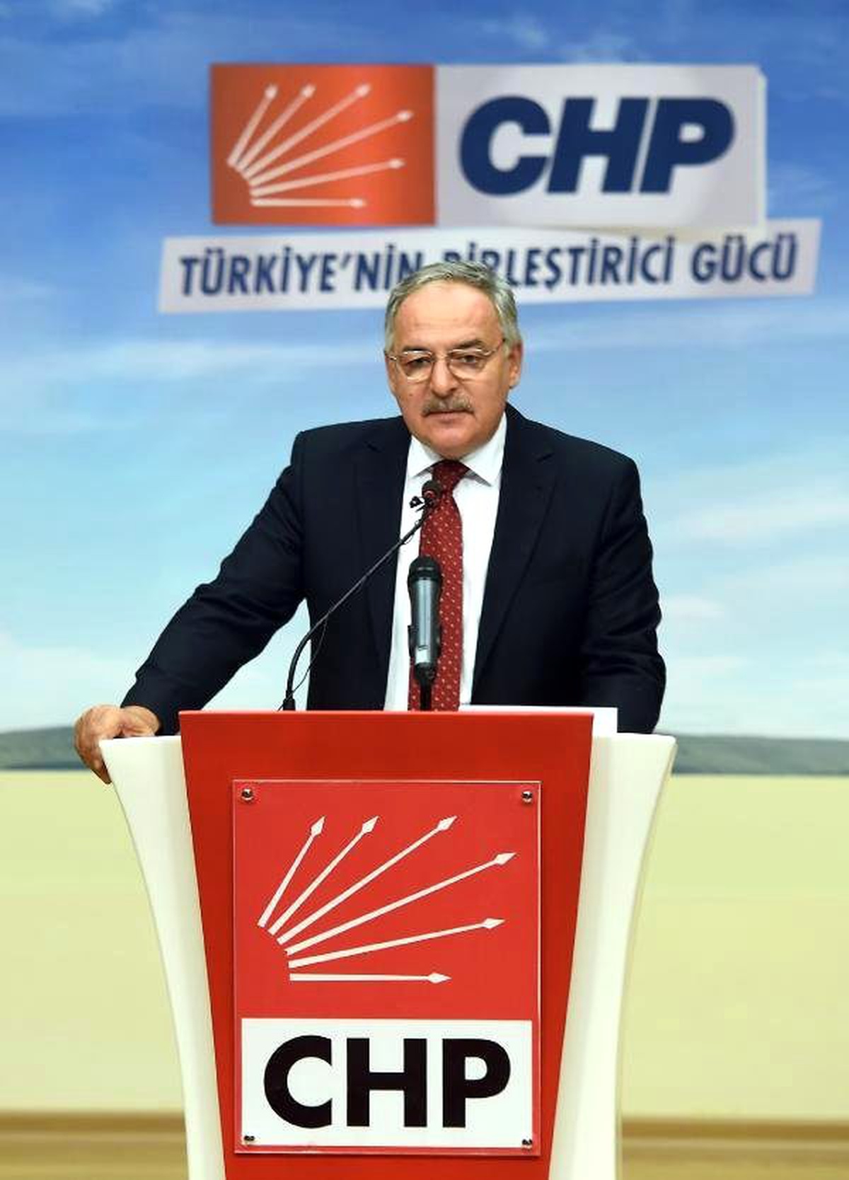 Haluk Koç: Yere Batsın Senin Sarayın