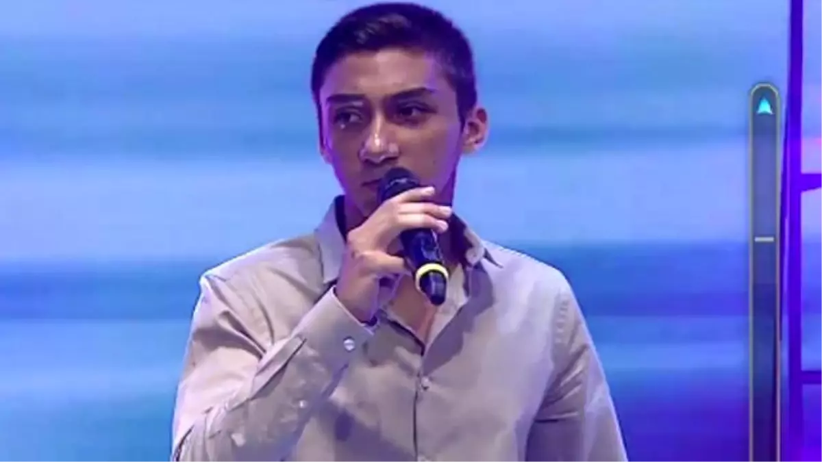 Hazar Doyraner \'Böyle Ayrılık Olmaz\'