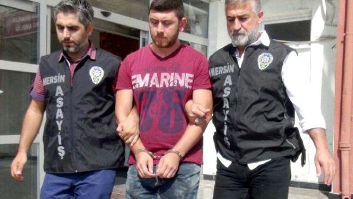 Katil, Komşusu Çıktı