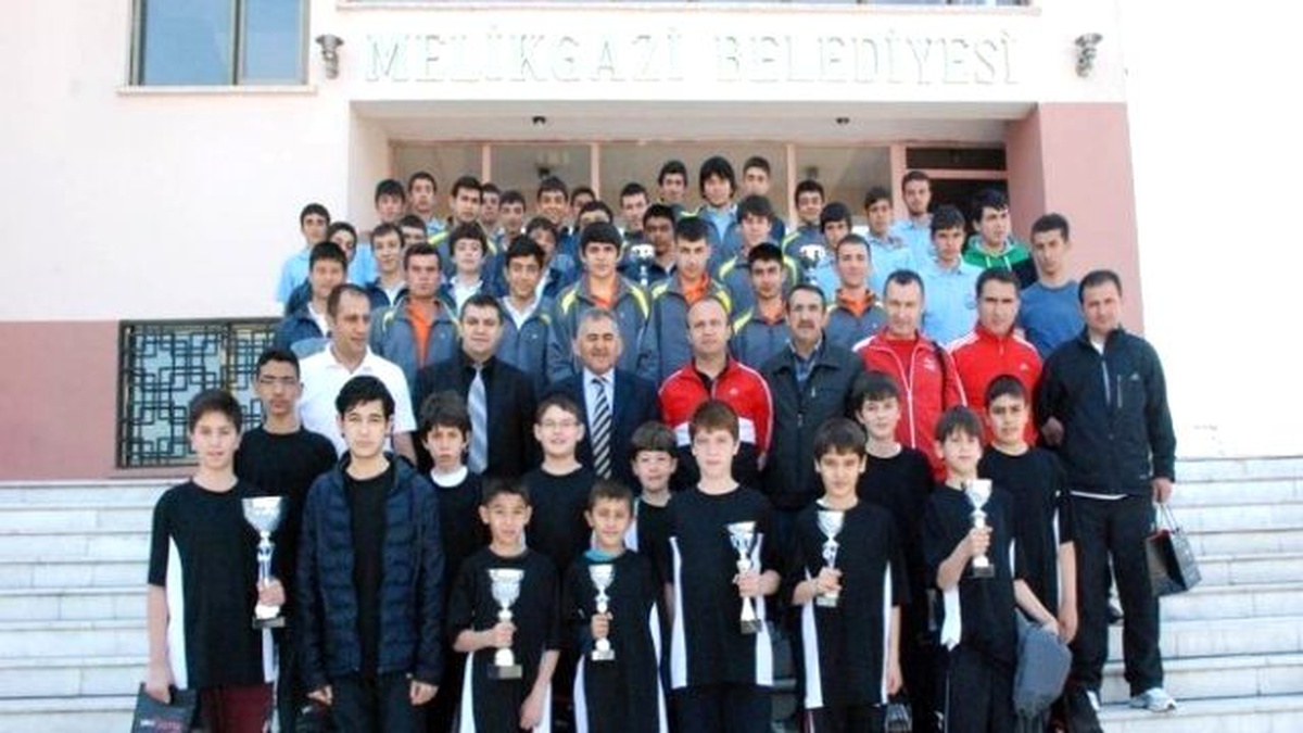 Melikgazi\'den Sözde Değil Özde Sportif Yatırımlar