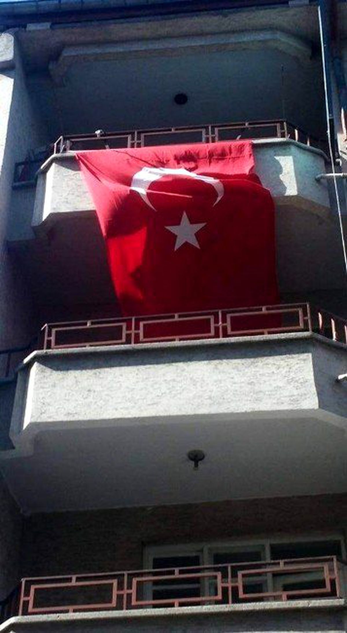 Nevşehir Ülkü Ocakları Bayrak Asma Kampanyası