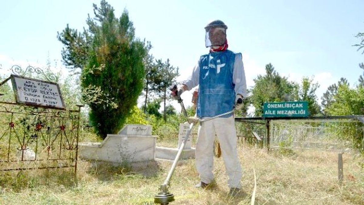 Sivas\'ta Mezarlıklar Tyçp Çalışanlarına Emanet