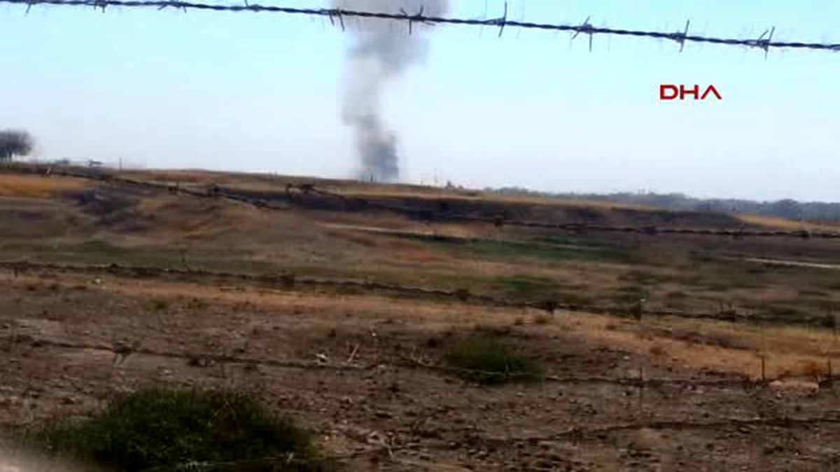 Suriye\' Deki Patlamada Nusaybin\' Deki İşyerlerinin Camları Kırıldı