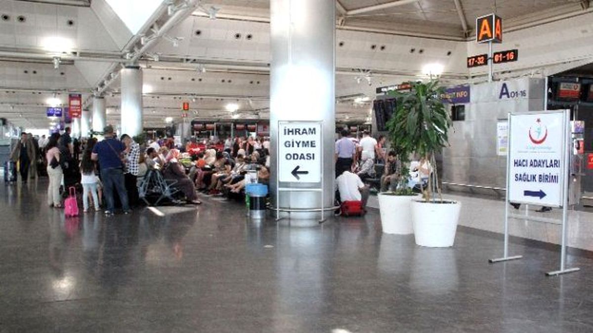 Atatürk Havalimanı Hacı Adaylarını Bekliyor