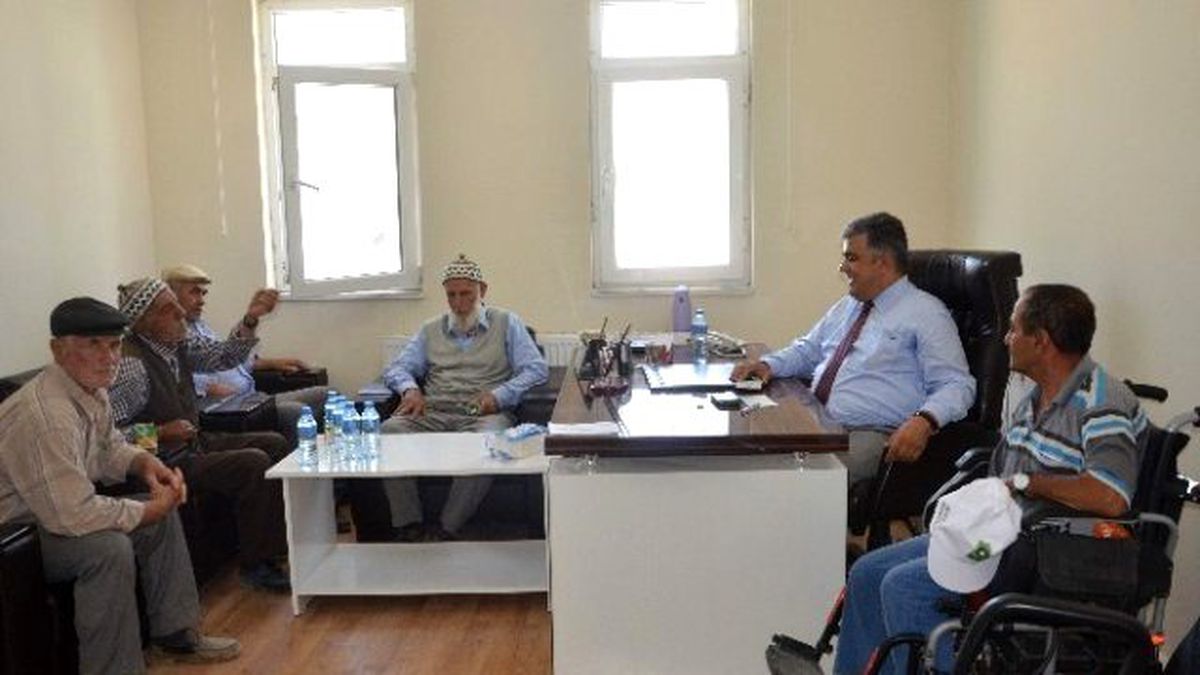 Başkan Özgüven Hortu\'da Vatandaşları Dinledi