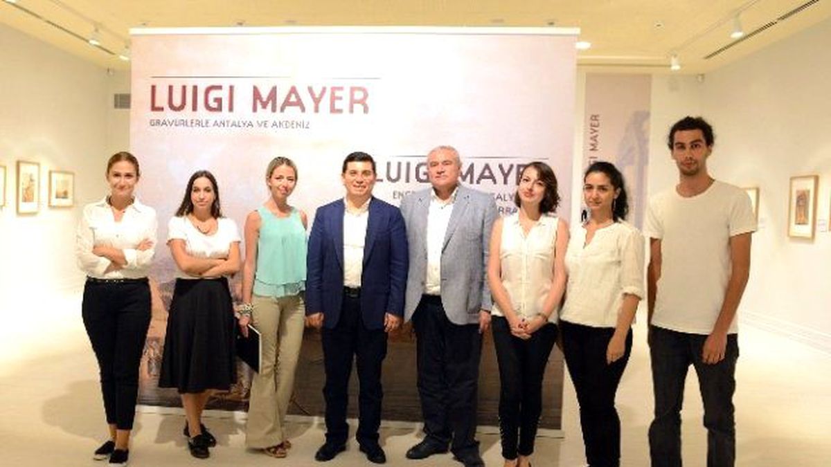 Başkan Tütüncü, Antalya Kültür Sanat Binasını Gezdi