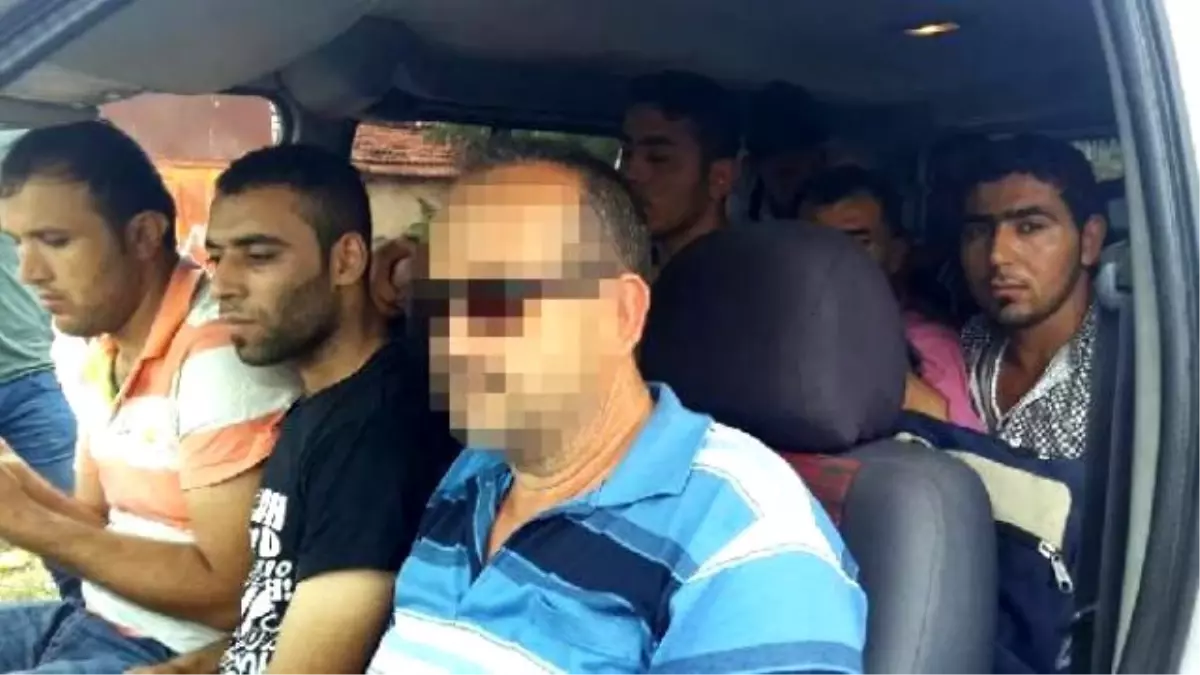 Bir Takside 11 Kaçak Yakalandı