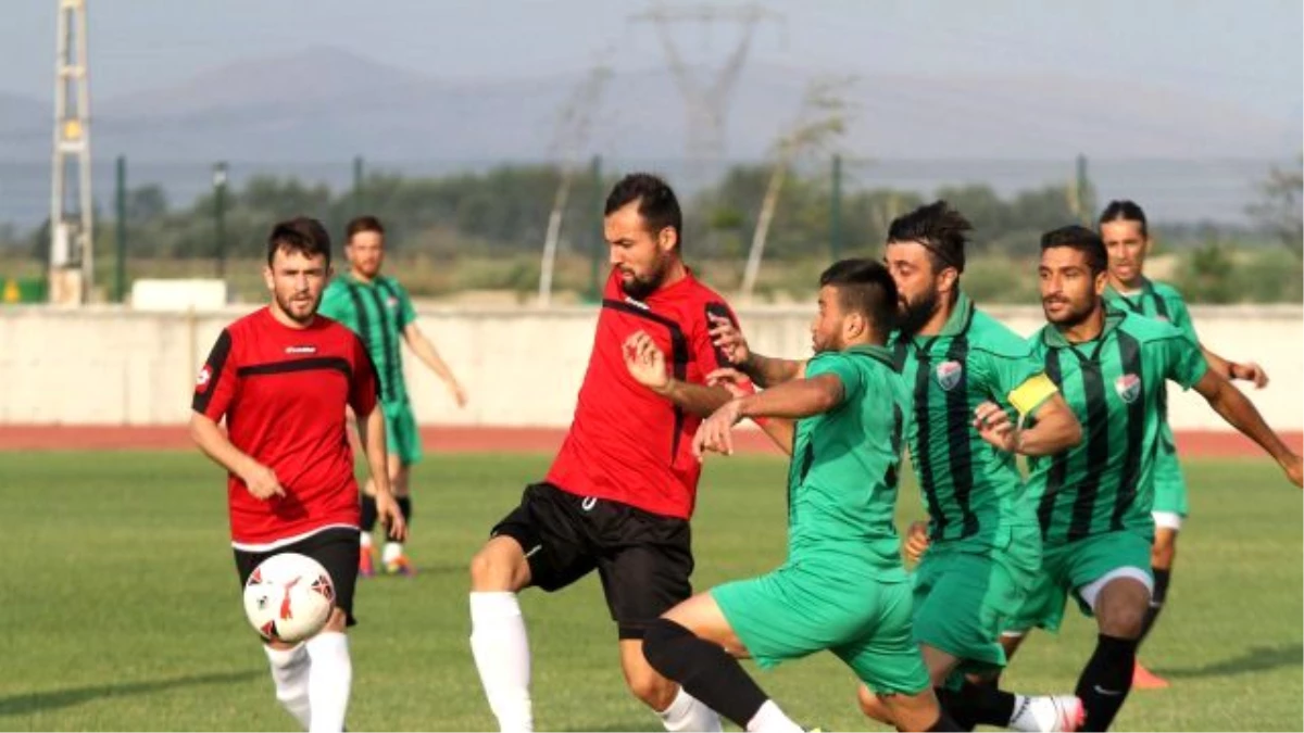 Birlik İkinci Hazırlık Maçında Tokatspor\'a 3-1 Yenildi