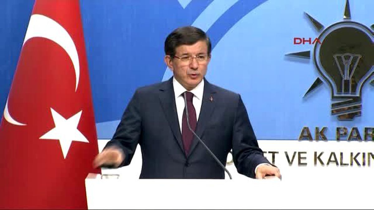 Davutoğlu: Sıkıyönetim Açıklaması ile Milletimizin Demokrasiye Olan Güvenini Sarsmak Siyasi...