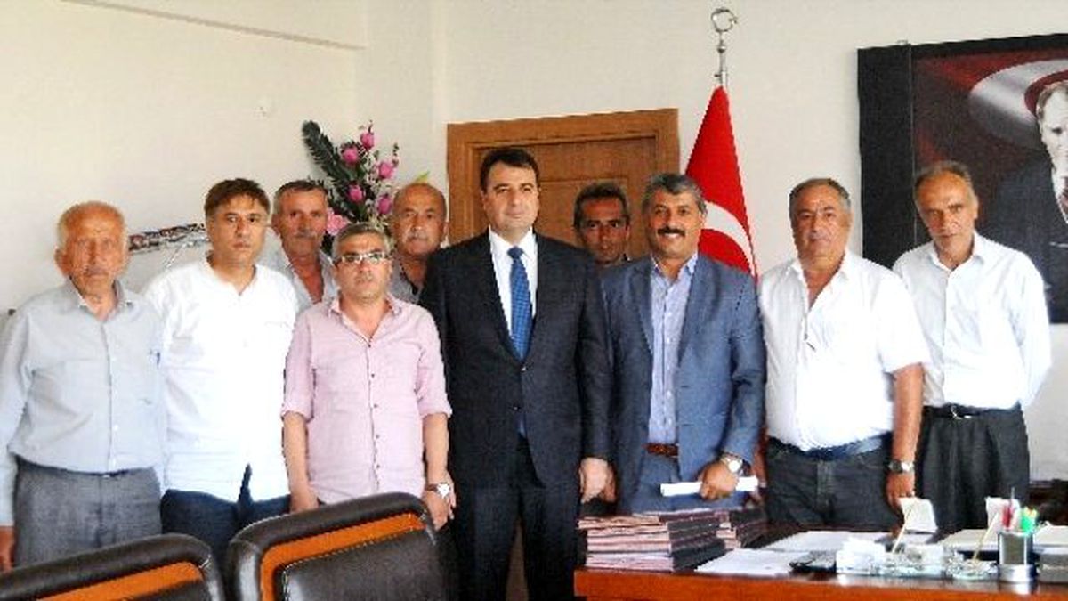 Devrekani ve Bozkurt Dernekleri Yol İstedi
