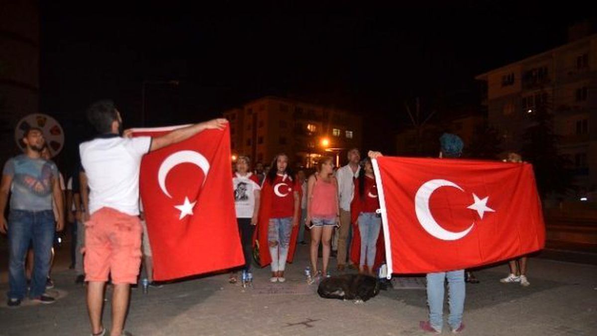 Gece Yarısı Terörü Kınama Eylemi