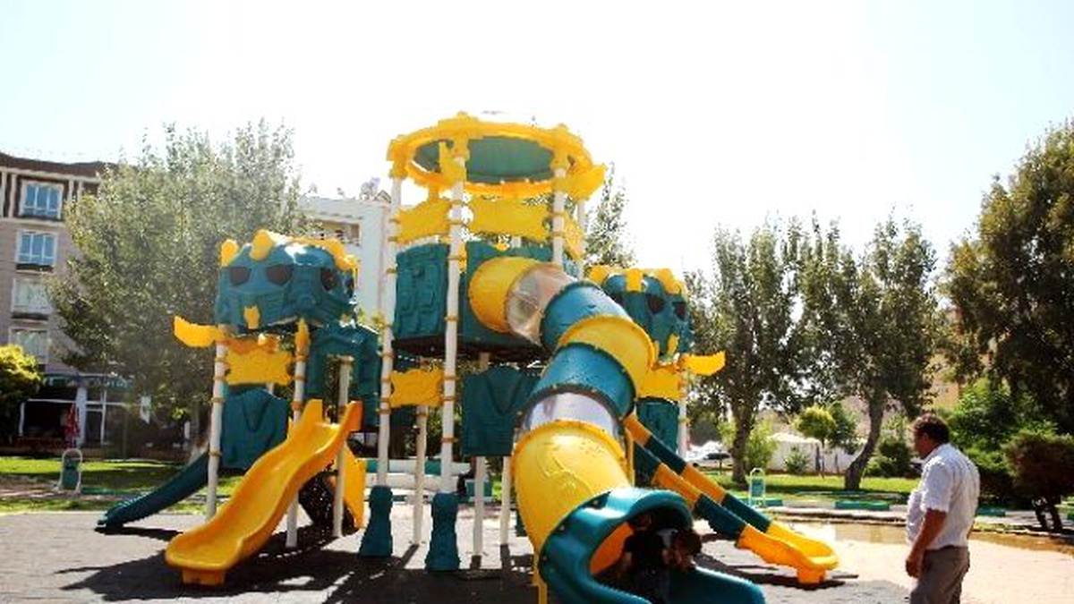 Haliliye\'de Parklar Vatandaşların Yaşam Alanı